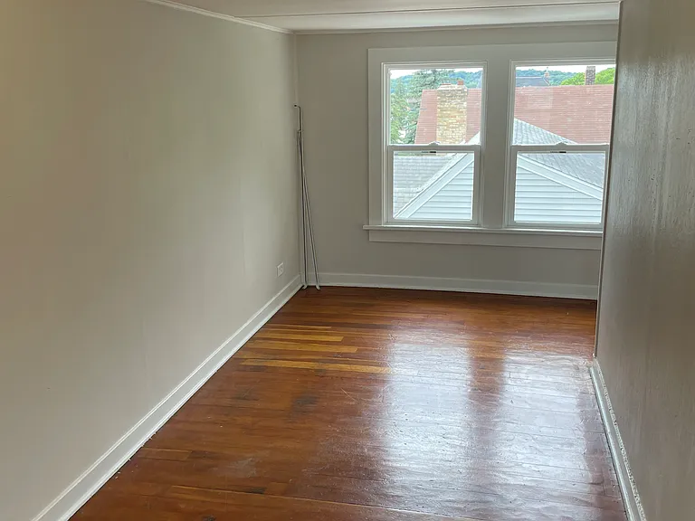 648 Wisconsin St #5 — Photo 6