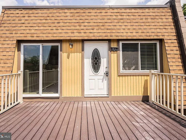 7932 Silverada Pl #126E — Photo 1