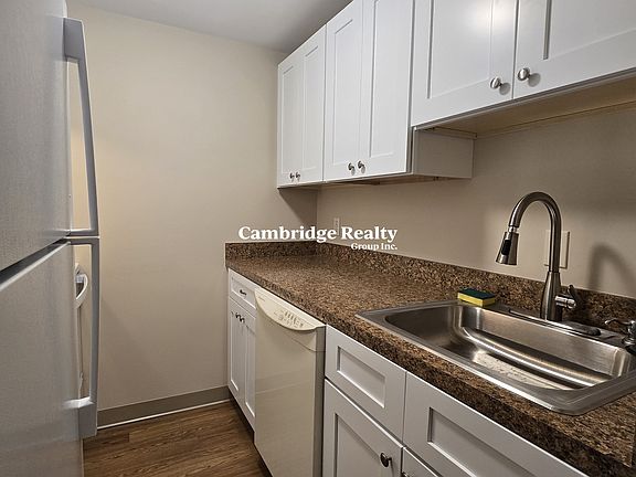 2nd image of 303 Lowell St #1T