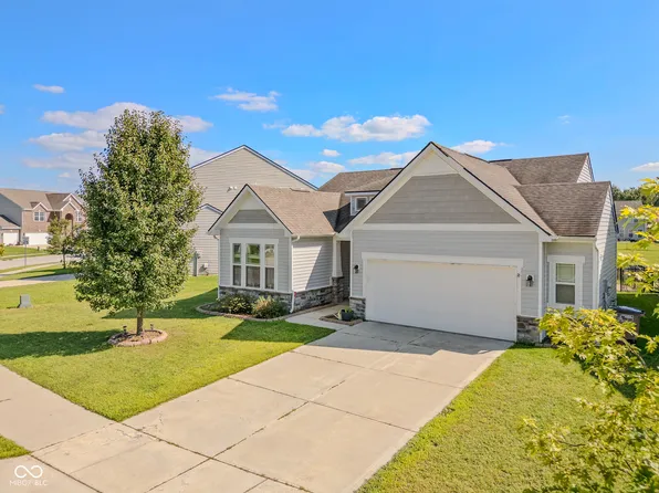 2337 Creekland Dr, Columbus, IN 47201