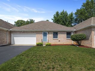 525 Begonia St SE APT B, Demotte, IN 46310