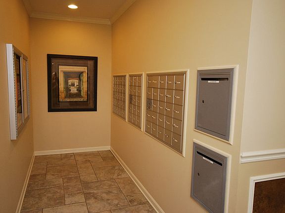 3rd image of 9440 S 51st Ave APT 215