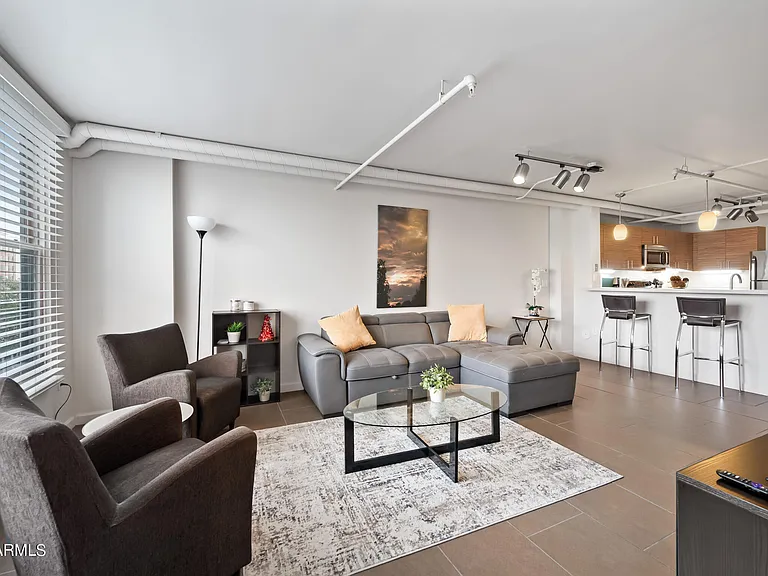 535 W Thomas Rd #212 — Photo 13