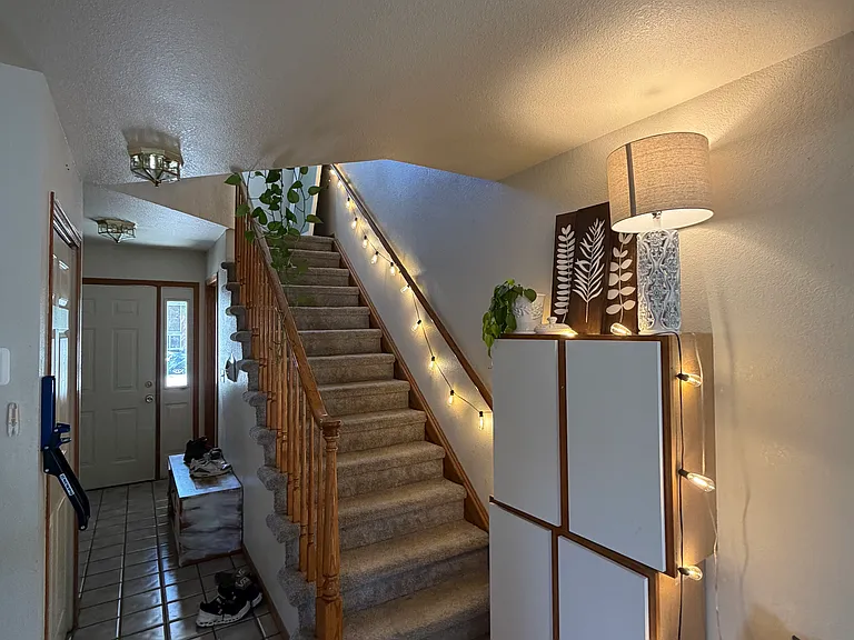 Underhill Dr — Photo 5