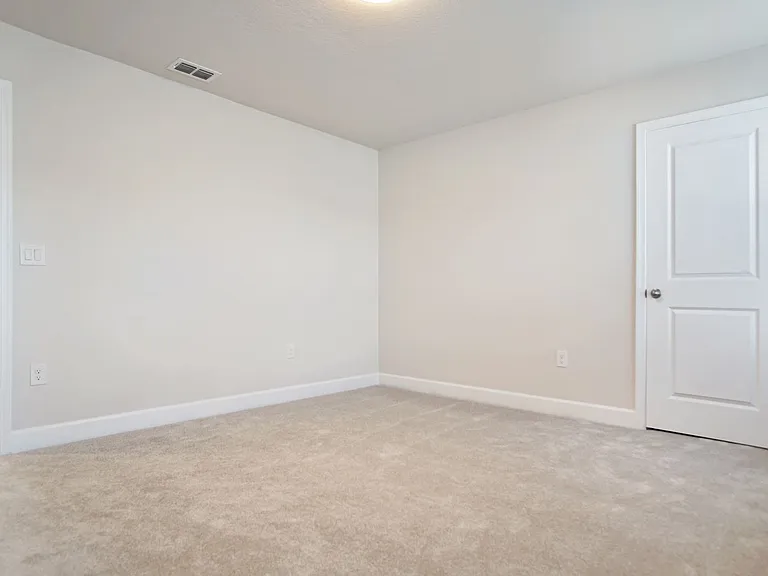 1419 Eucalyptus Way — Photo 37