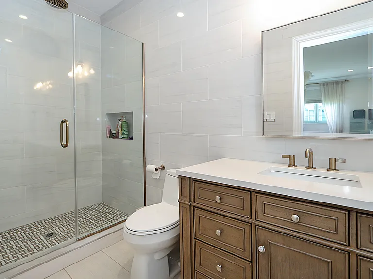 9 Tuddington Rd — Photo 17