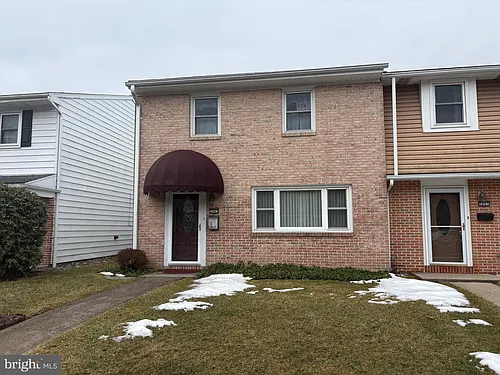 2063 King Ave Photo 1