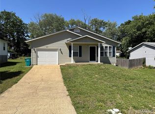1275 Casey Ave, Saint Clair, MO 63077