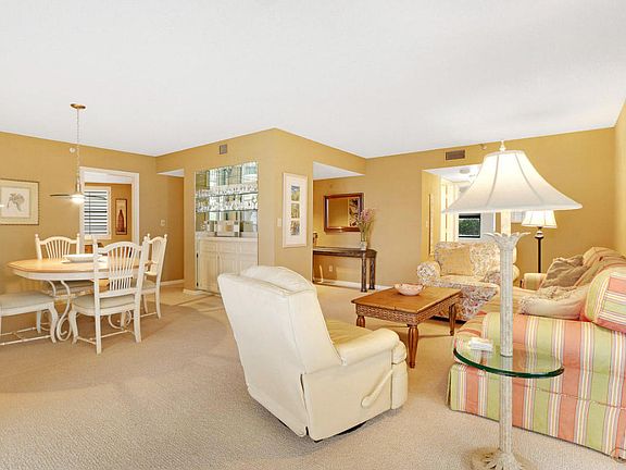 4th image of 19800 Sandpointe Bay Dr APT 307