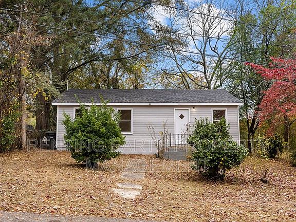 4th image of 2113 Rambow Ave SW