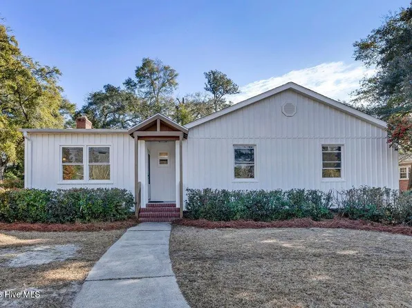 329 Wayne Drive, Wilmington, NC 28403