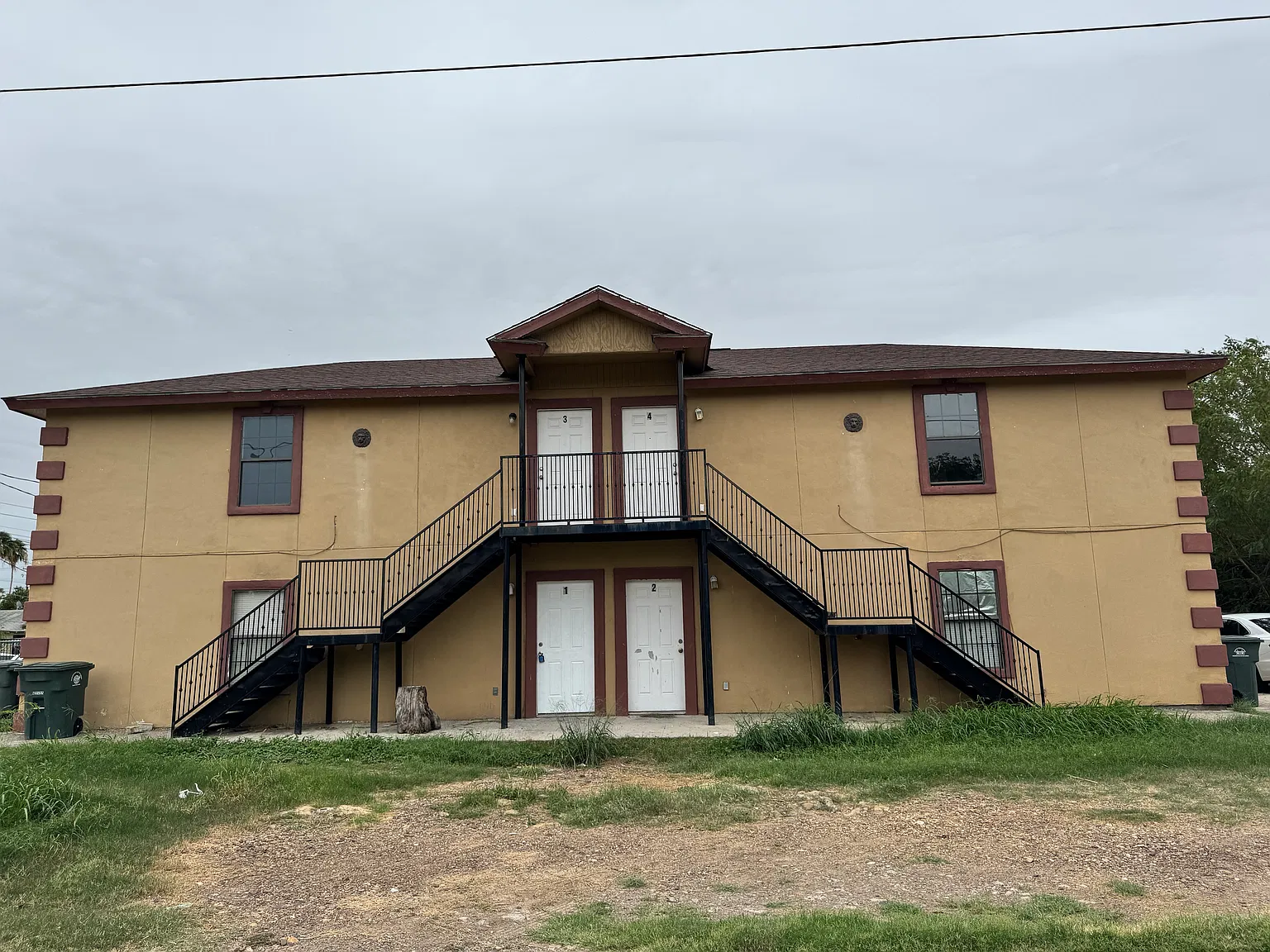 2 bed, 720 sqft, $950 — Photo 1