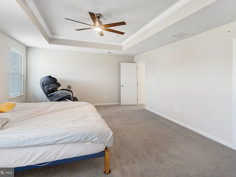 11241 Wheeler Ridge Dr — Photo 23