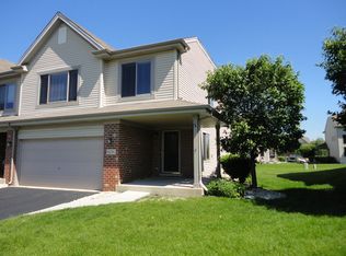 8250 W Auburn Ln, Frankfort, IL 60423