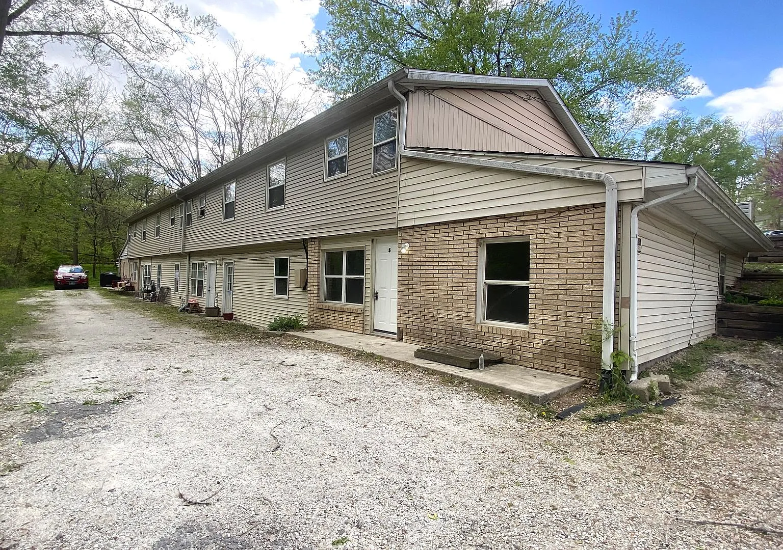 156 Maywood Avenue — Photo 1