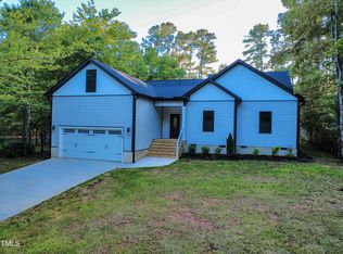 560 Shawnee Dr, Louisburg, NC 27549