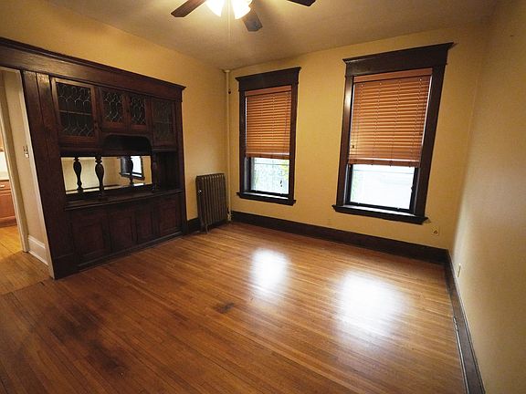 3rd image of 669 Grand Ave #1B-1Ba