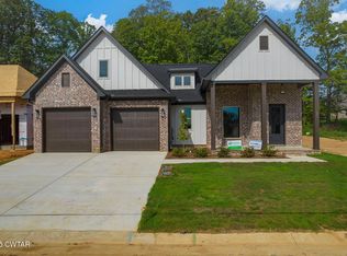 29 Kings Pond Cv, Jackson, TN 38305