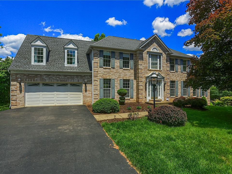 1st image of 1642 Oakleaf Ln