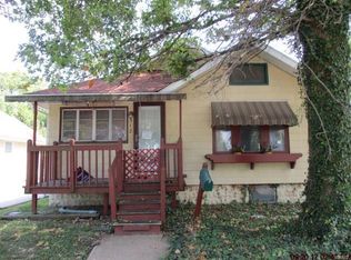 512 N 4th St, Dupo, IL 62239