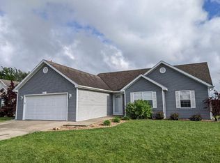 645 E Laird St, Bolivar, MO 65613