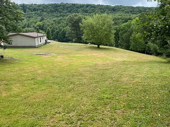 1651 Weiler Rd, Warren, PA 16365