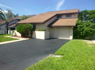 4011 SW 82nd Ter, Davie, FL 33328