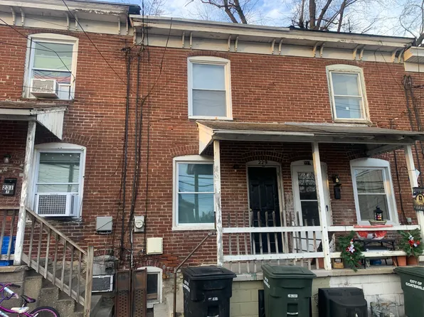 229 W Diamond St, Coatesville, PA 19320
