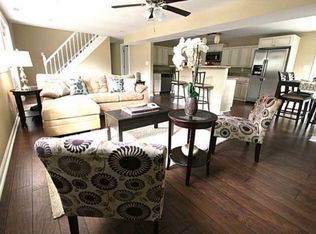 1906 Fast Cir, Hampton, VA 23663