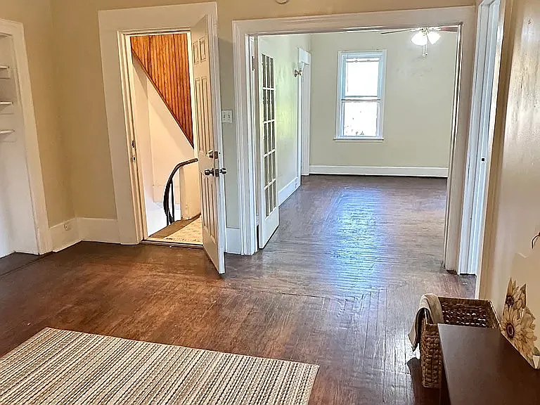 36 13th St, Unit Floor 2 — Photo 2