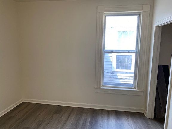 3rd image of 120 N 26th St