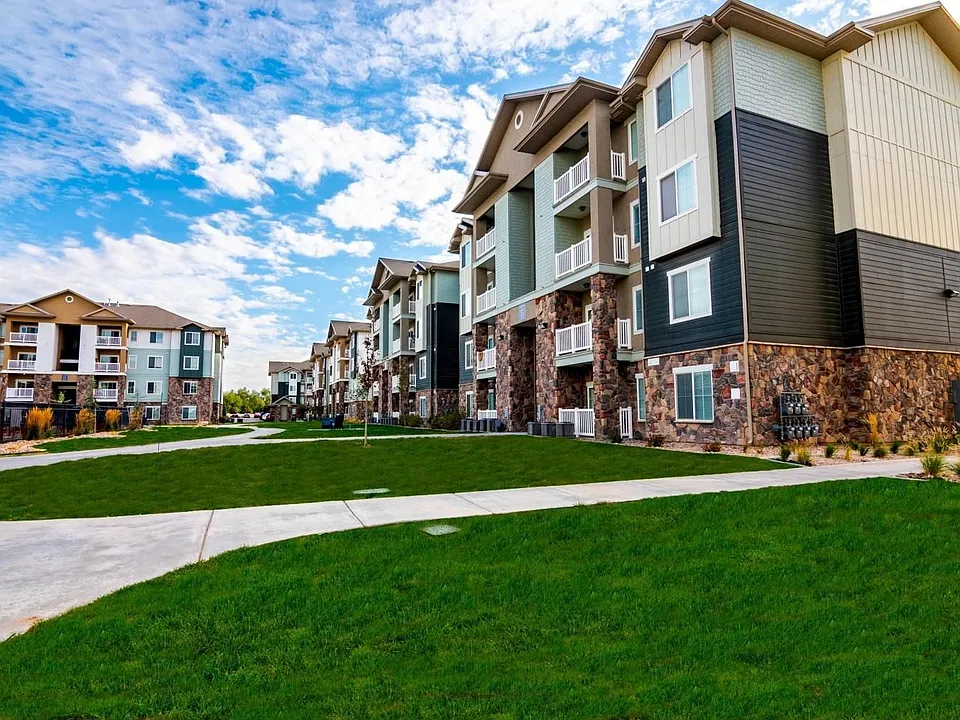Sandalwood apartments community photo