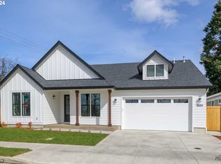 1003 S 33rd St, Springfield, OR 97478