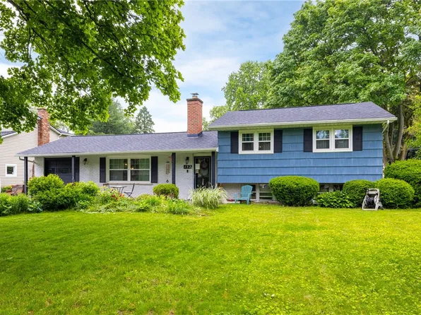 152 Berkshire Dr, Rochester, NY 14626