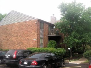 1544 W Galbraith Rd APT 208, Cincinnati, OH 45231
