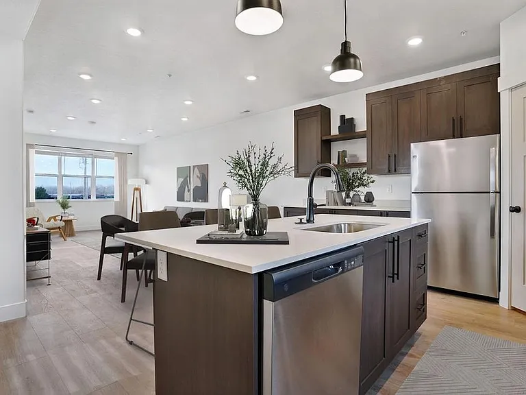 Riverwell Townhomes — Photo 19