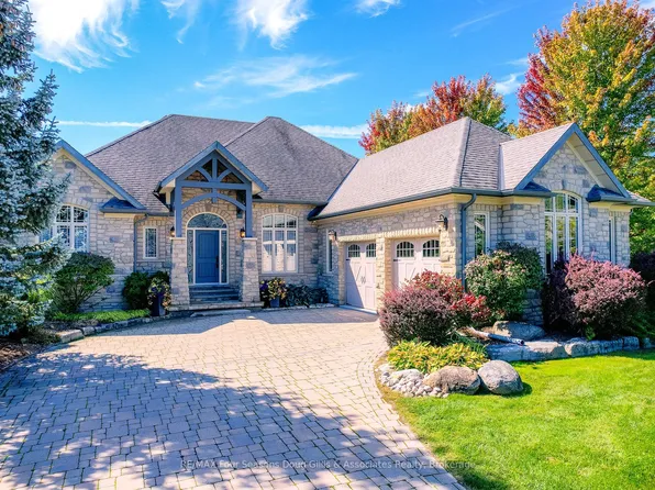 150 Rankins Cres, The Blue Mountains, ON N0H 2P0