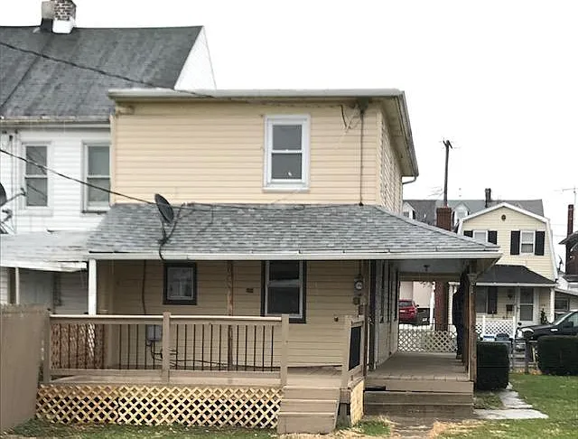 342 S Sherman St — Photo 2