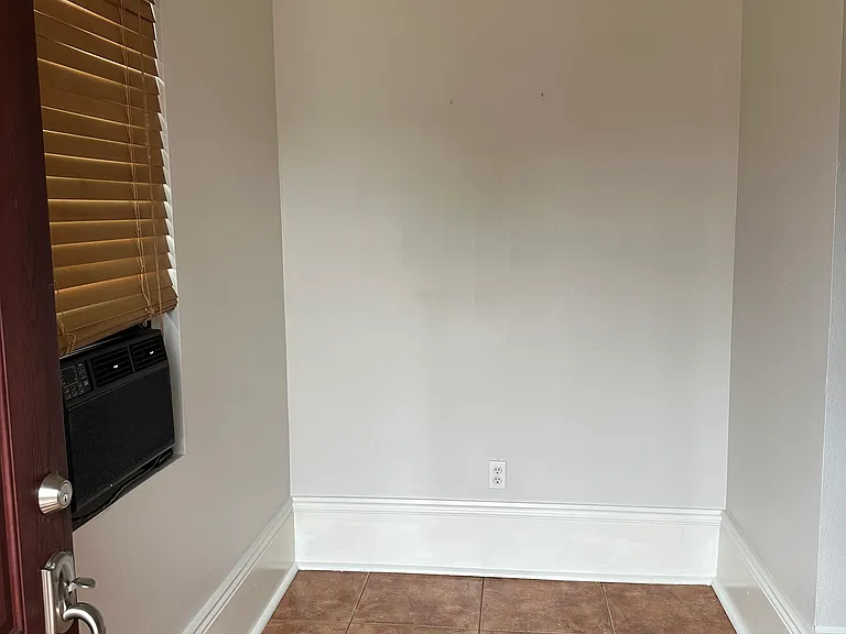 Hero Dr — Photo 2