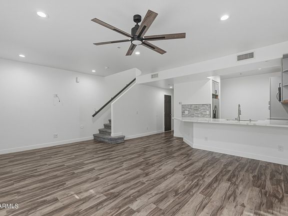 5th image of 21655 N 36TH Avenue #119