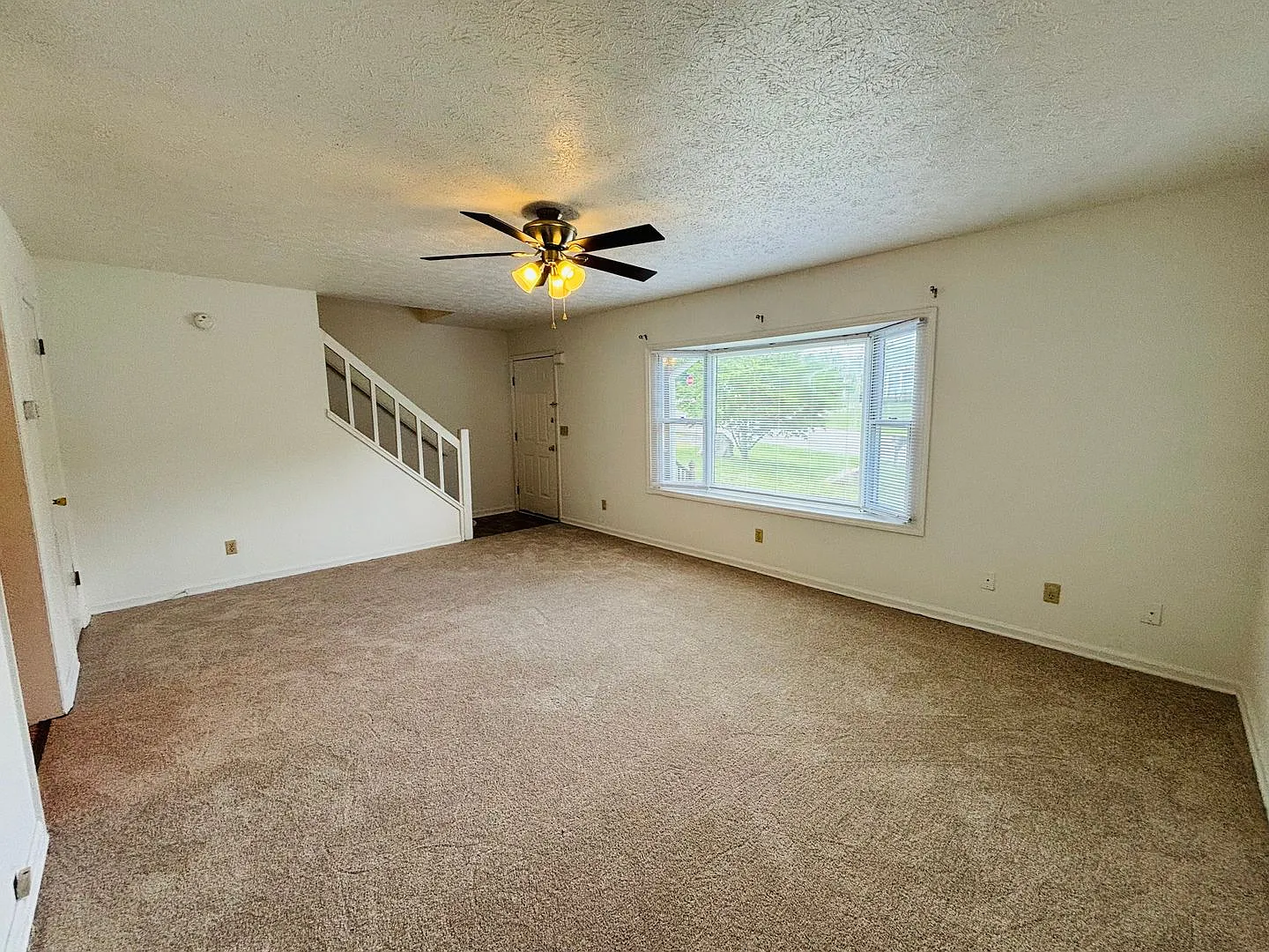 3 Bedroom 1.5 Bath Duplex — Photo 3
