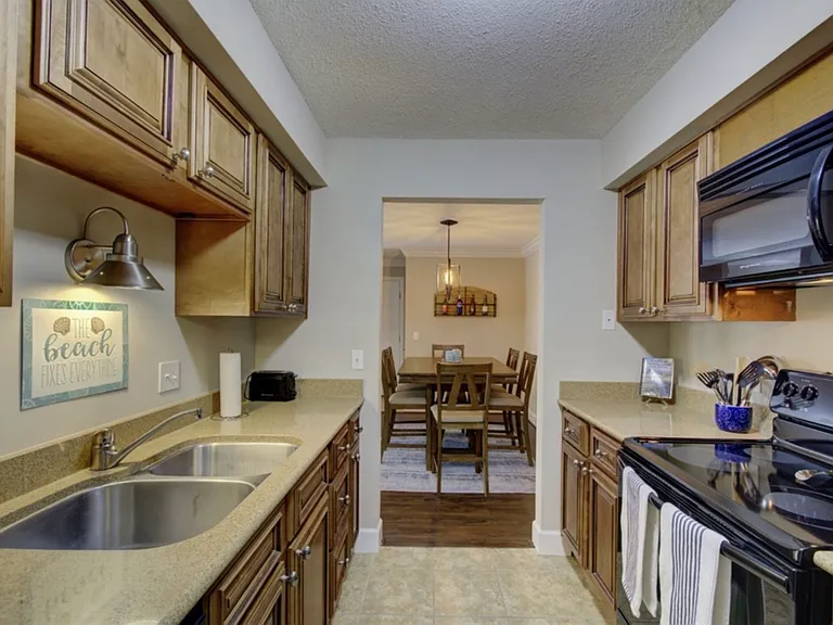 2511 Demere Rd #8 — Photo 15