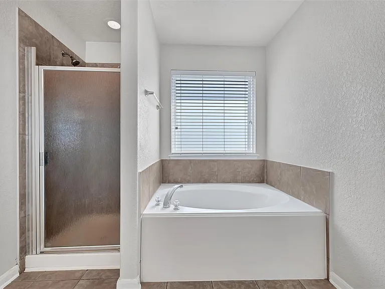 3114 Rendezvous Ct — Photo 15