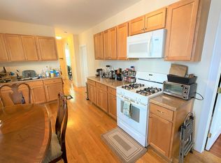 15 Sargent Ave APT 1, Somerville, MA 02145