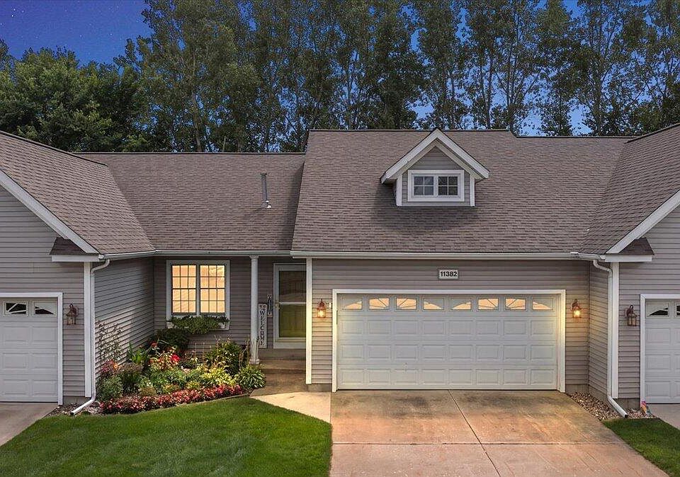 1st image of 11382 E Lake Dr