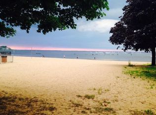 22 1st St, Keyport, NJ 07735