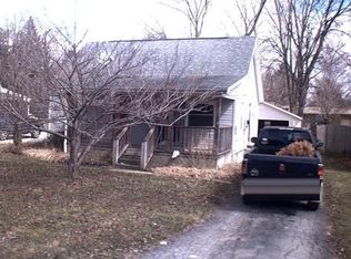 543 Center St, Hubbard, OH 44425