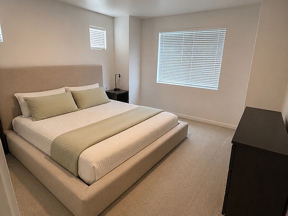 4th image of 3620 W Holbrook Way