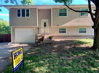 515 Bridger Rd, Lincoln, NE 68521