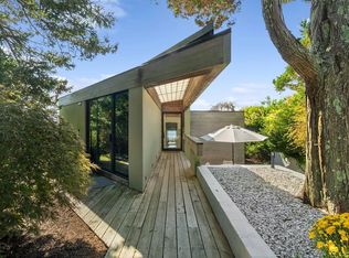 38 Oceanview Dr, Southampton, NY 11968